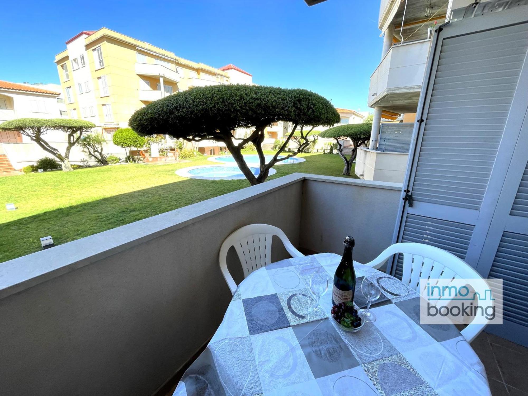Sol Apartment, Climatizado, Parking Y Piscina